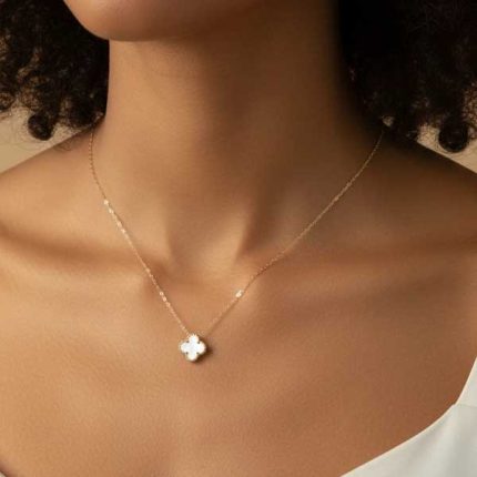 گردنبند ونکلیف سفید