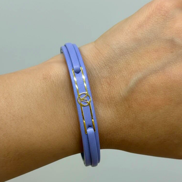 lv دستبند چرمی طلا